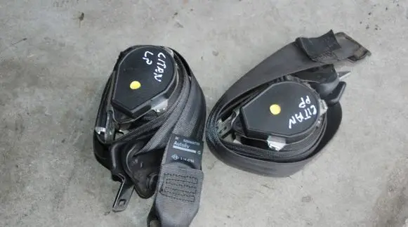 Mercedes-Benz Citan W415 Front seatbelt