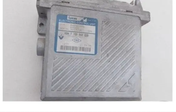 Renault Megane I Engine control unit/module 7700868320