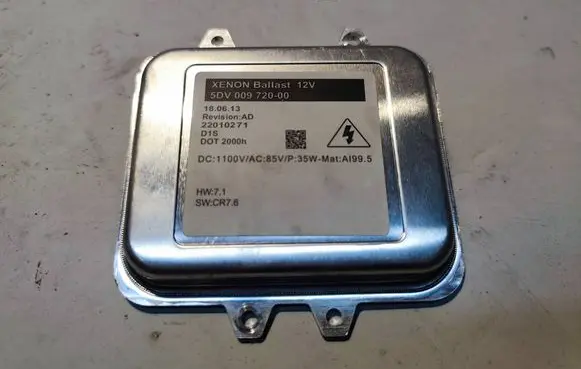 Opel Insignia B Headlight ballast module Xenon 22010271 5DV00972000