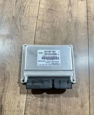 Audi Q7 4L Suspension control unit/module 4L0907553 C3222157055 4L0910553B
