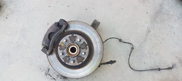 Nissan Qashqai Rear wheel bearing hub 
