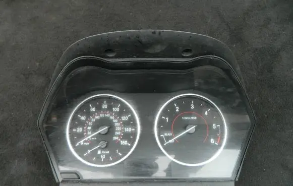 BMW 1 F20 F21 Speedometer (instrument cluster) 9276599