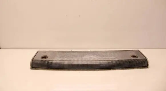 Volkswagen Tiguan Third/center stoplight 2008R