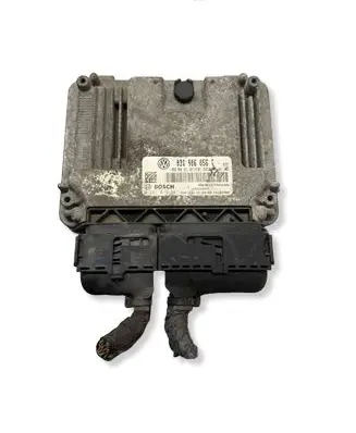 Skoda Superb B6 (3T) Engine control unit/module 03G906056T 03G906021AB 0281015341