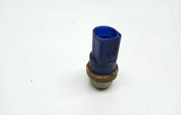 Coolant temperature sensor