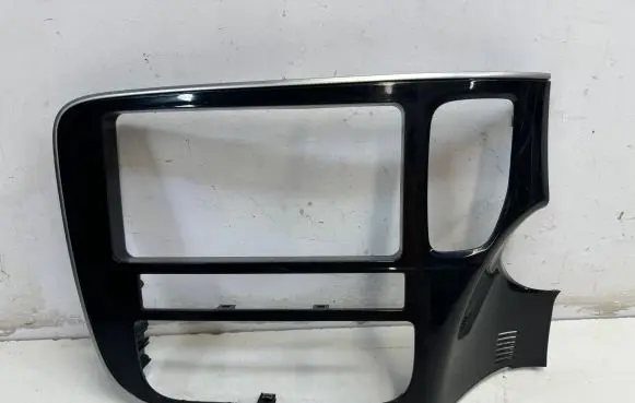 Mitsubishi Outlander Panel trim 8002B