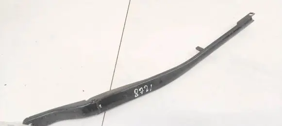 Peugeot 607 Front wiper blade arm
