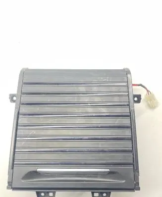 Cup holder front
