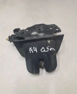 Tailgate/trunk/boot lock/catch/latch