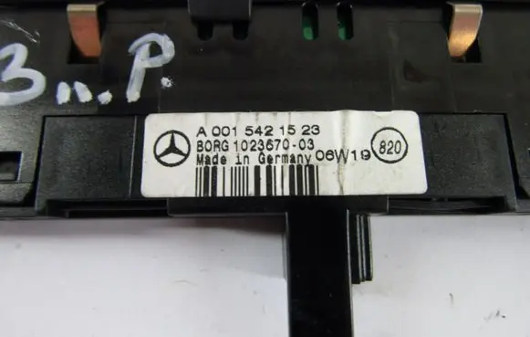 Jeep Grand Cherokee (WK) Other dashboard A0015421523