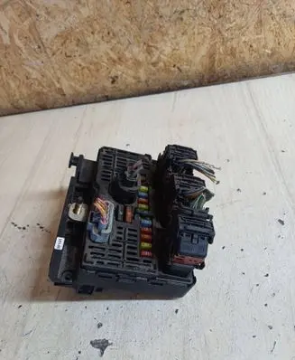 Peugeot 407 BSM Control unit 9656086080 BSML0100 S118983001J