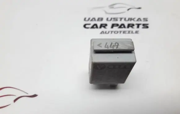 Volkswagen PASSAT B6 Other relay 1K0951253 0332011100