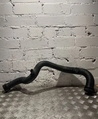 Audi A4 S4 B8 8K Intercooler hose/pipe 8K0145673