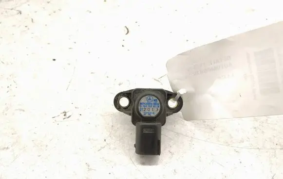 Mercedes-Benz C W203 Air pressure sensor 0041533328 0051537228