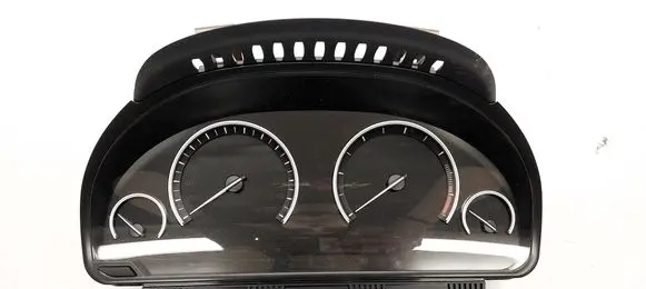 BMW 5 GT F07 Speedometer (instrument cluster) 9220800