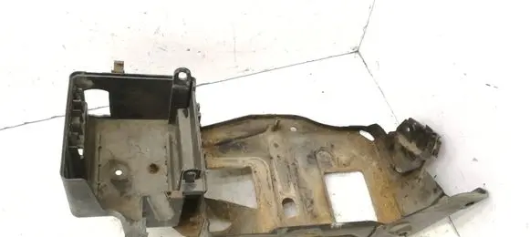 Alfa Romeo GT Battery tray 