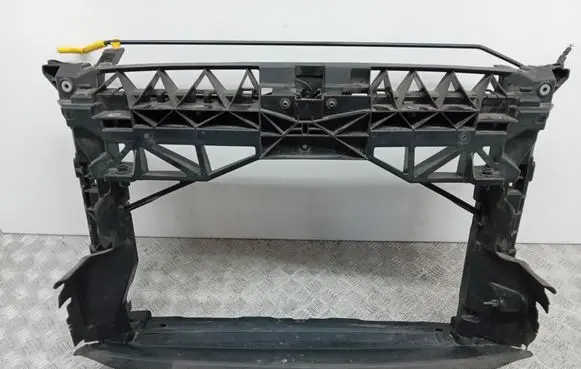 Seat Leon (5F) Radiator support slam panel