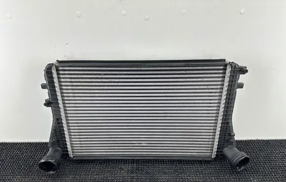 Audi TT TTS Mk2 Intercooler radiator 1K0145803A