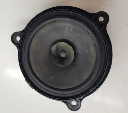 Renault Captur Front door speaker 281563SG0A