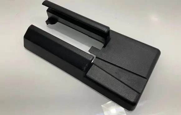 Mercedes-Benz ML W164 Front driver seat rail trim A1649190320 JC310156 1649190320