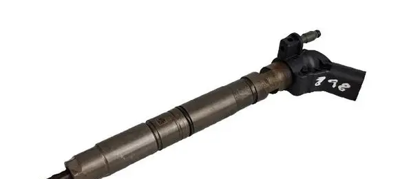 Fuel injector