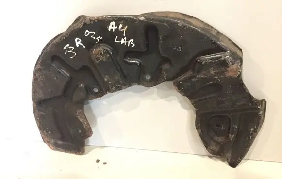 Audi A4 S4 B6 8E 8H Front brake disc dust cover plate 
