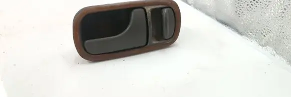 Ford Maverick Front door interior handle 00L0