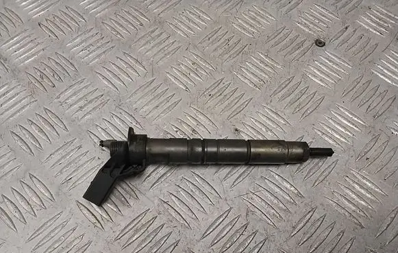 Mercedes-Benz E W212 Fuel injector 0986435404