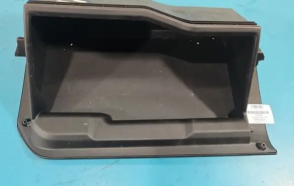 Toyota Auris E180 Glove box 5555002290 IMPRK1553261