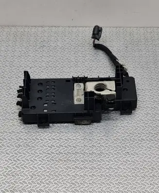 Ford Ecosport Fuse module HU5T14A094FB