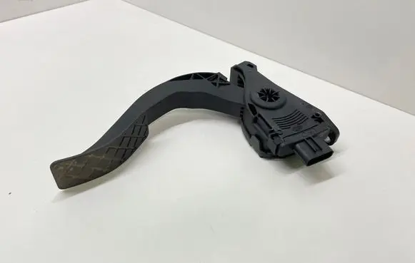 Audi A4 S4 B8 8K Accelerator throttle pedal 8K1721523 6PV00950500