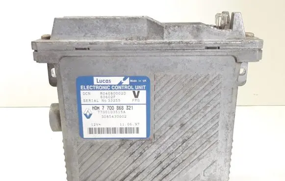 Volvo S40, V40 Engine control unit/module 7700868321 3085430002