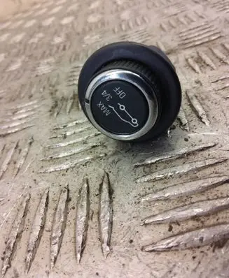 Opel Insignia A Tailgate/trunk/boot open switch 