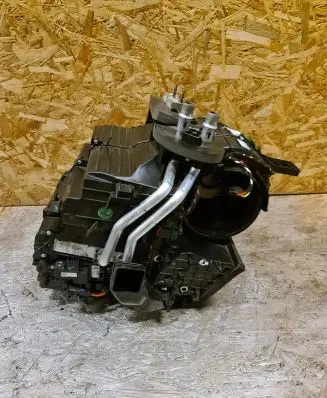 Opel Corsa F Interior heater climate box assembly 98306969 983069698000 7015831000
