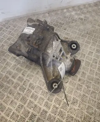 Jaguar XE Rear differential GX734A213FC