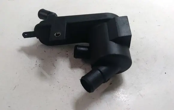 Ford Focus Breather/breather pipe/hose XS4Q6A785AB