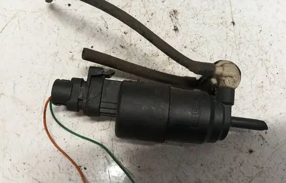 Windscreen/windshield washer pump
