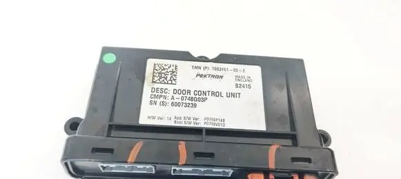 Tesla Model S Door control unit/module 100310100E