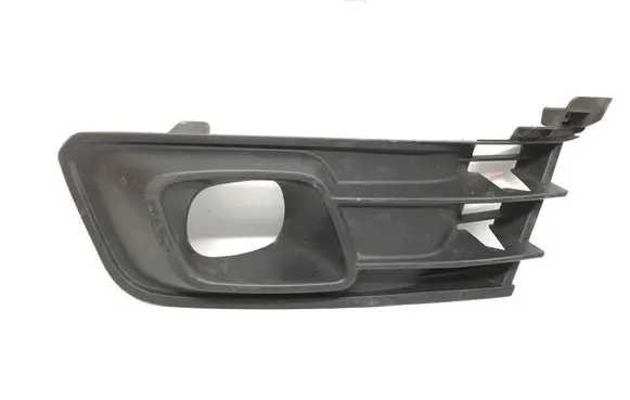 Renault Captur Front bumper lower grill 261A39427R 054404