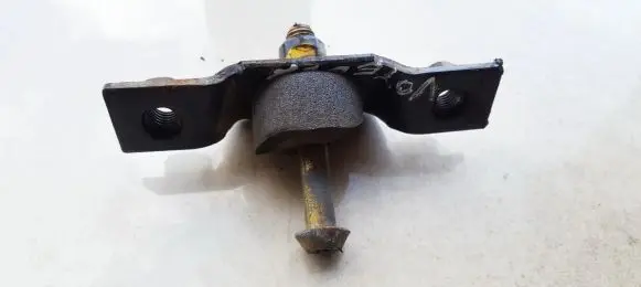 Chrysler Voyager Front door lock loop/hook striker 