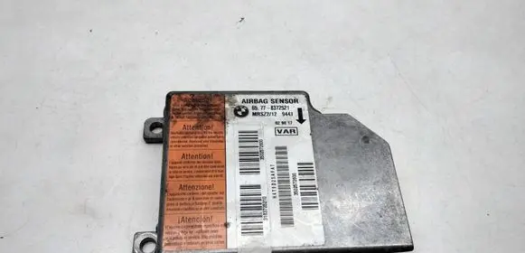 BMW 5 E39 Airbag control unit/module 8372521