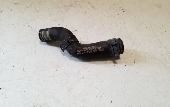 Audi Q7 4M Engine coolant pipe/hose 4M0265372C