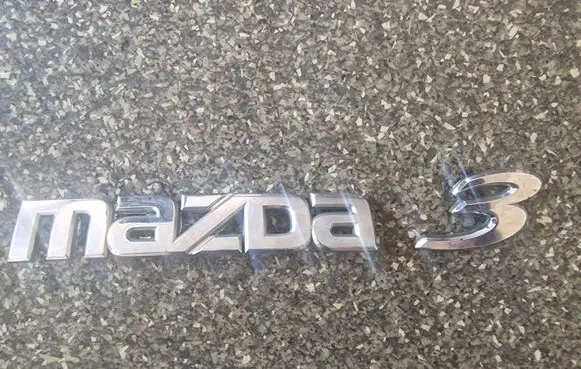 Mazda 3 I Other badges/marks 