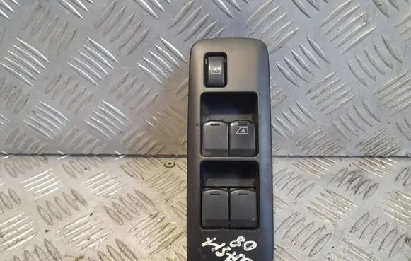 Nissan Qashqai Electric window control switch 25401JD00A 2337