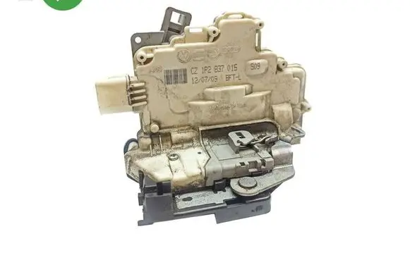 Volkswagen Eos Front door lock 1P2837015 CZ1P2837015