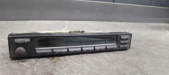 BMW 5 E39 Head unit multimedia control 8352408