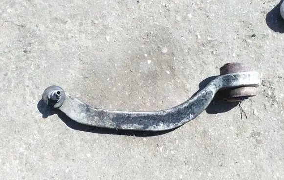 Audi A6 S6 C5 4B Front lower control arm/wishbone