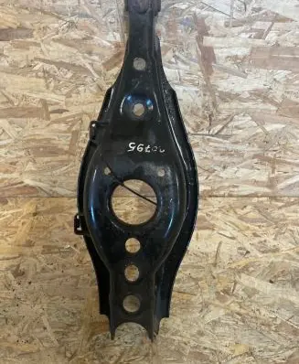 Toyota Auris E180 Rear upper control arm/wishbone