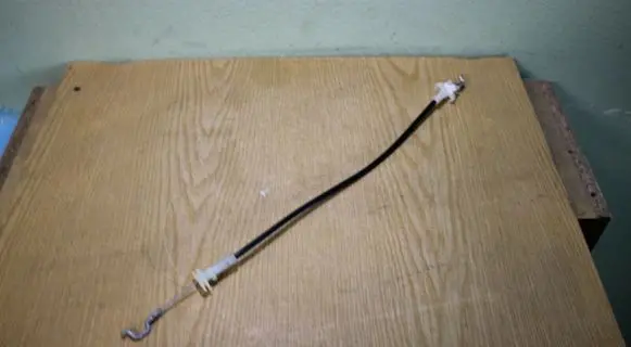 Saab 9-3 Ver2 Rear door cable line 