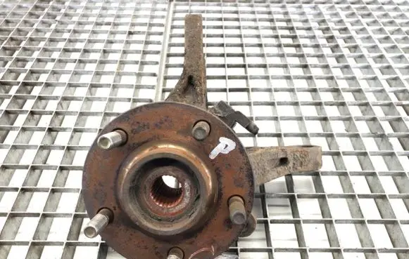 Mitsubishi Outlander Front wheel hub spindle knuckle